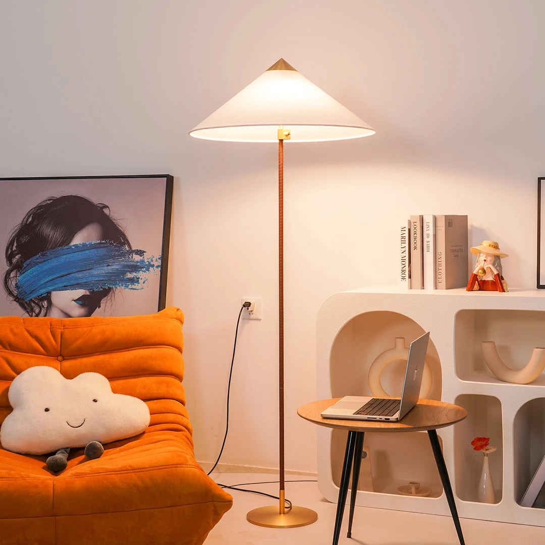 Vakkerlight 9602 Floor Lamp