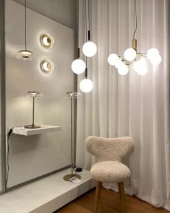 Vakkerlight Apiales Chandeliers