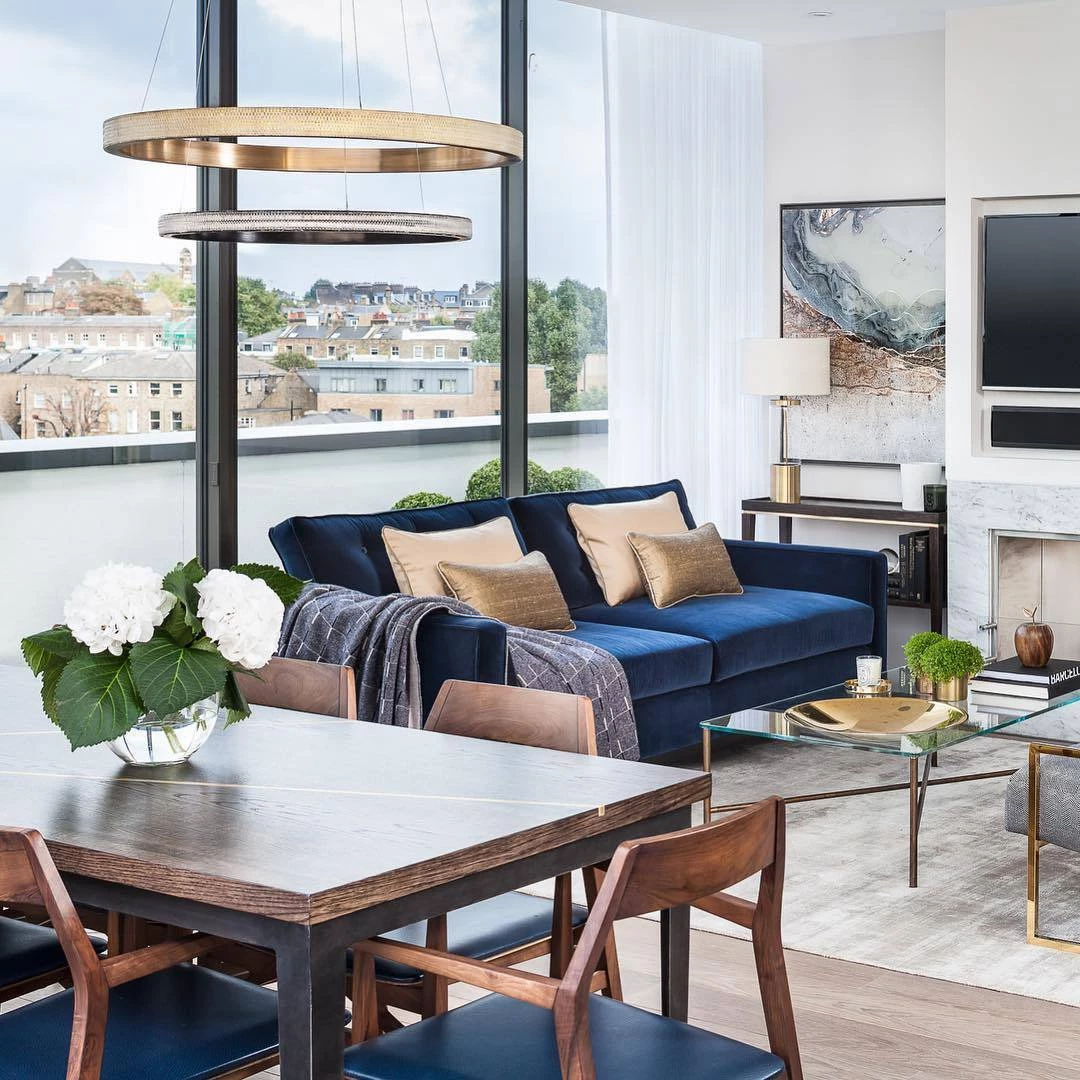 Vakkerlight Aura Chandeliers