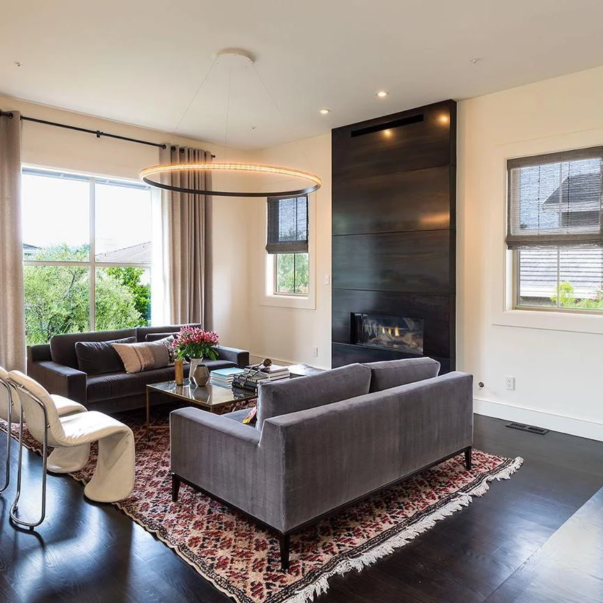 Vakkerlight Aura Chandeliers