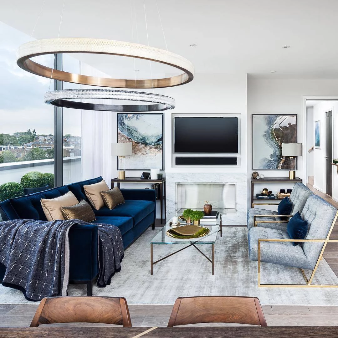 Vakkerlight Aura Chandeliers