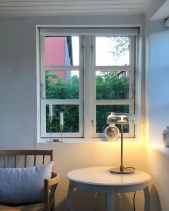 Vakkerlight Blossi Table Lamp