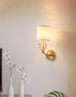 Vakkerlight Brass Deer Head Wall Light