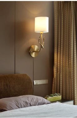 Vakkerlight Brass Deer Head Wall Light