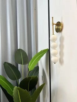 Vakkerlight Candied Haws Wall Lamp