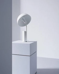 Vakker Cap Table Lamp Table Lamps