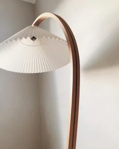 Vakkerlight Bedroom Caprani Floor Lamp