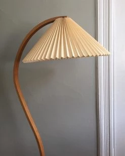 Vakkerlight Bedroom Caprani Floor Lamp