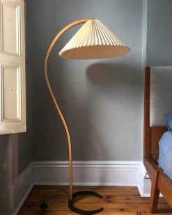 Vakkerlight Bedroom Caprani Floor Lamp