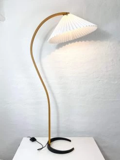Vakkerlight Bedroom Caprani Floor Lamp