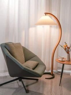 Vakkerlight Bedroom Caprani Floor Lamp