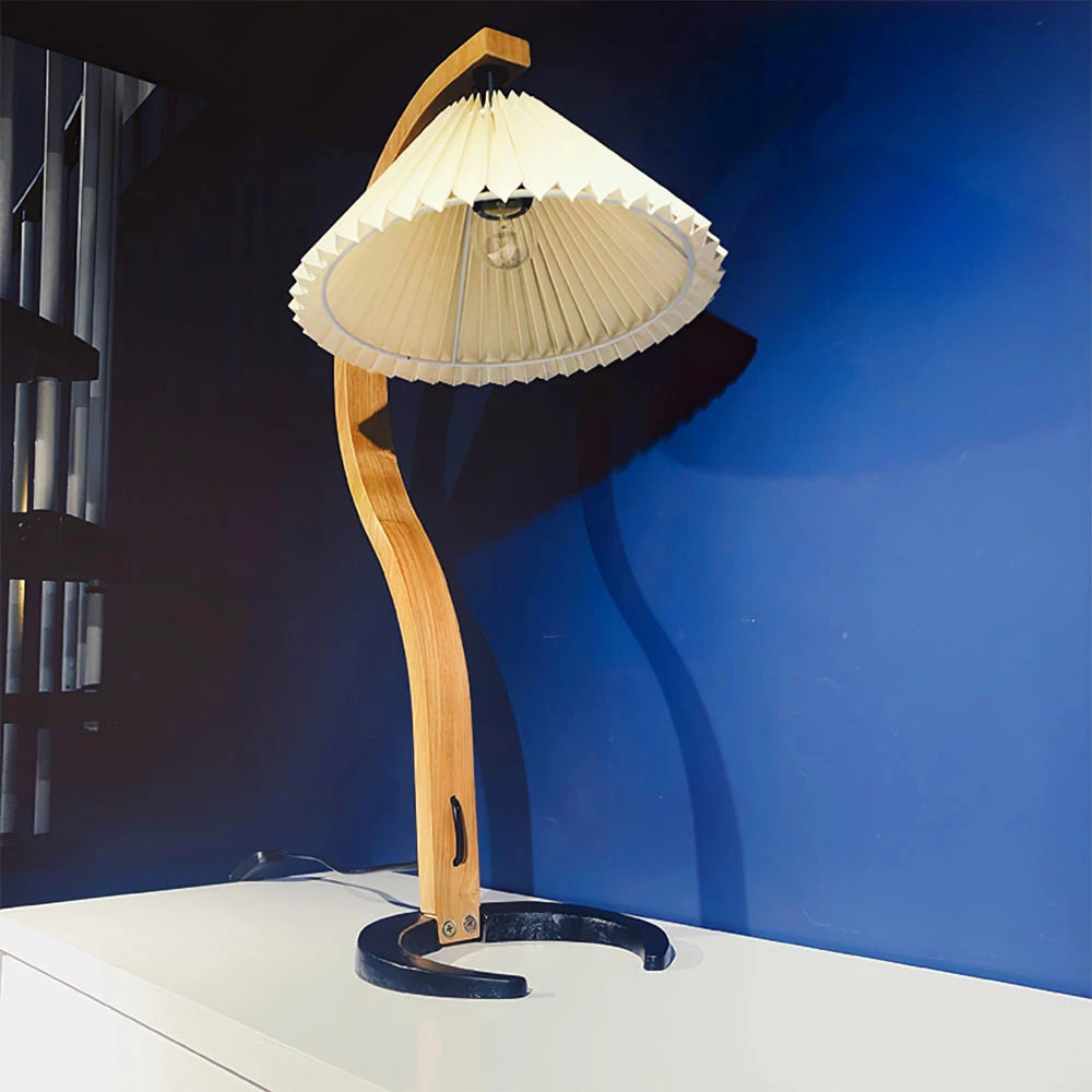 Vakker Table Lamps Caprani Table Lamp