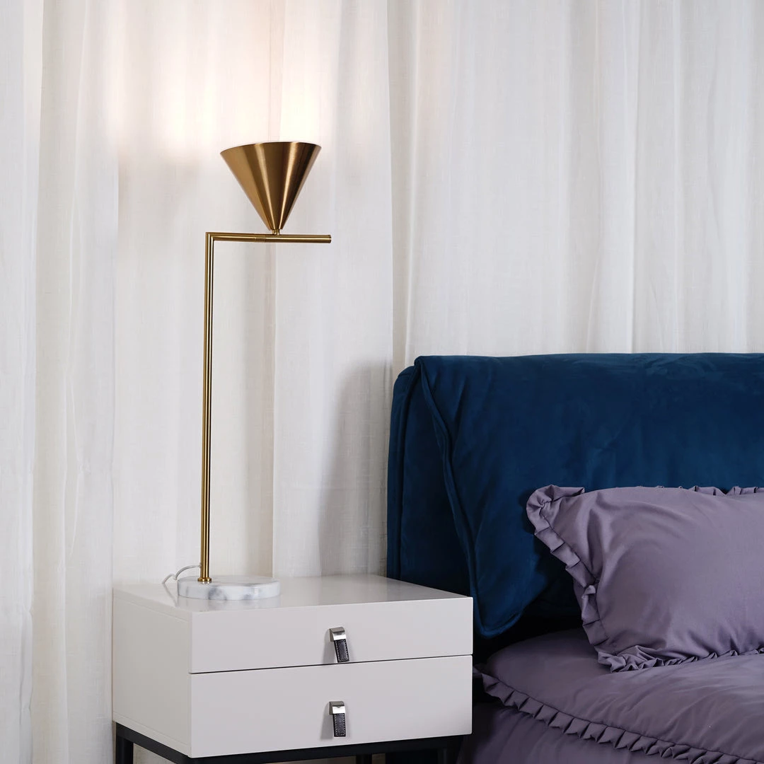 Vakkerlight Table Lamps Captain Flint Table Lamp