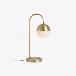 Vakker Cedar Moss Table Lamp