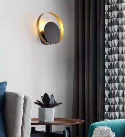 Vakkerlight Circle Wall Lamp