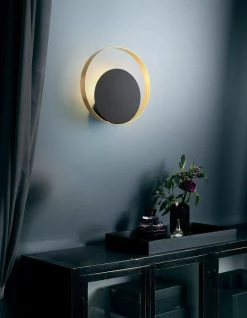Vakkerlight Circle Wall Lamp