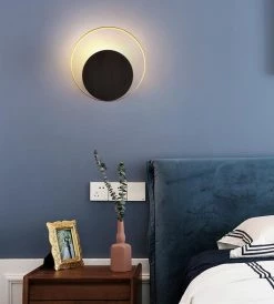 Vakkerlight Circle Wall Lamp