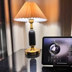 Vakkerlight Classic Antique Table Lamp Table Lamps