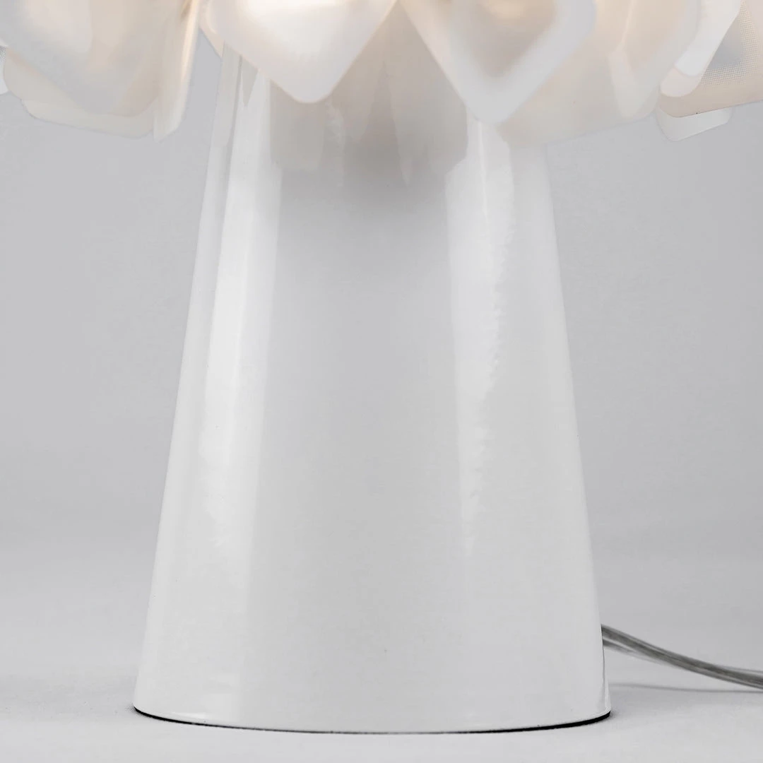 Vakkerlight Clizia Table Lamp Living Room