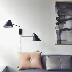 Vakkerlight Club Wall Lamp