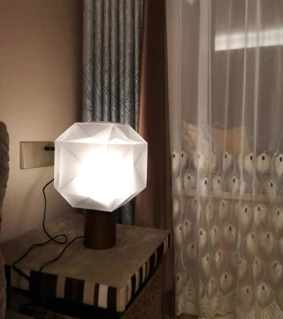 Vakkerlight Table Lamps Cubo Table Lamp
