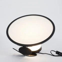 Vakkerlight Cut Table Lamp
