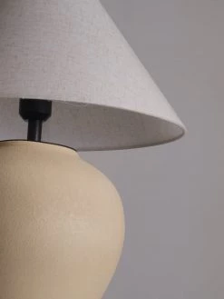 Vakkerlight Table Lamps Decker Table Lamp