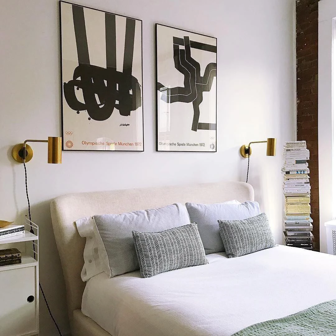 Vakkerlight Envoy Swing Sconce Wall Sconces