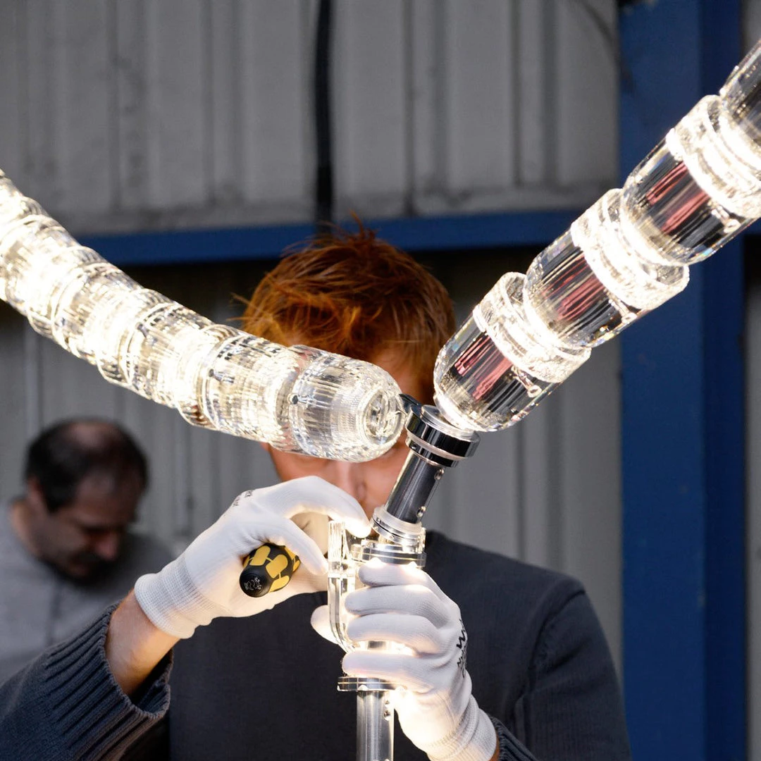 Vakkerlight Gabriel Chandelier Chandeliers