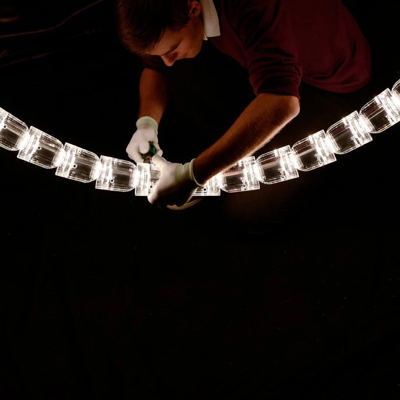 Vakkerlight Gabriel Chandelier Chandeliers