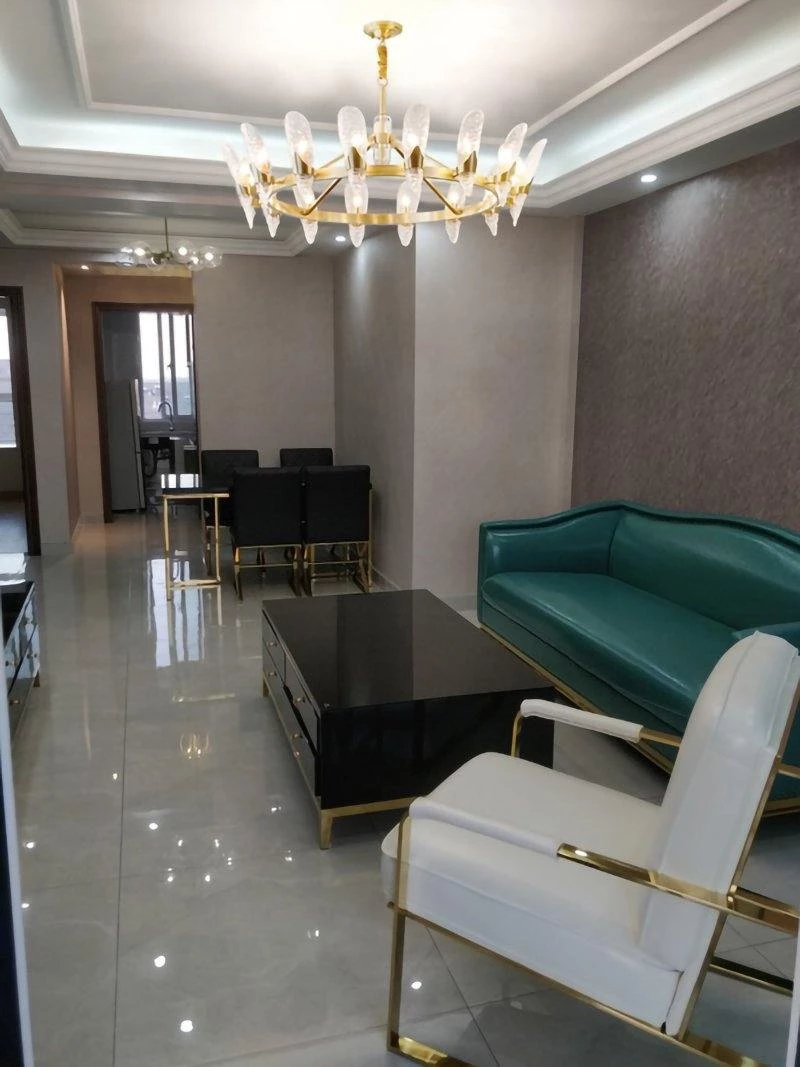 Vakkerlight Chandeliers Brass Chandelier