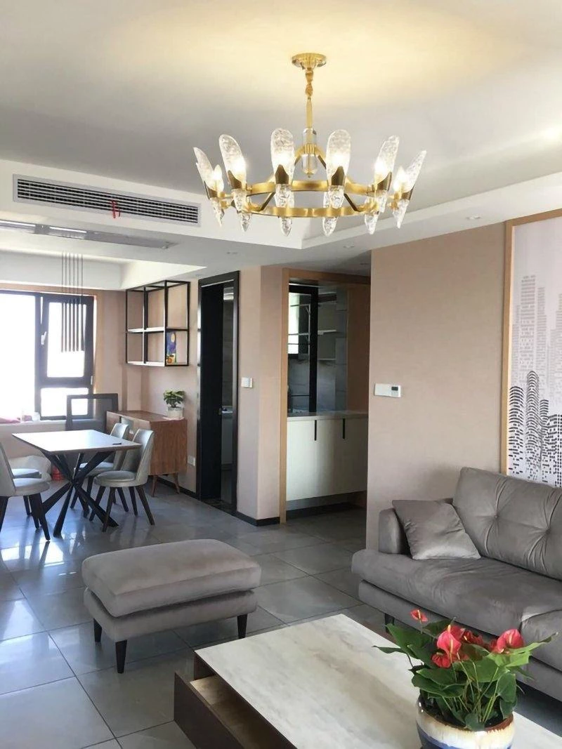 Vakkerlight Chandeliers Brass Chandelier