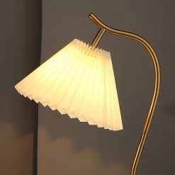 Vakkerlight Table Lamps Gold Gooseneck Table Lamp