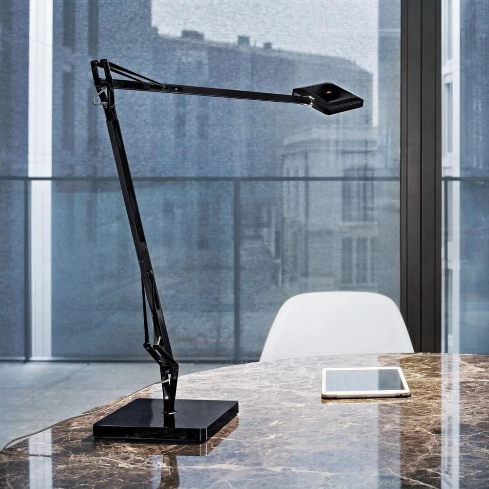 Vakkerlight Table Lamps Kelvin Edge Table Lamp