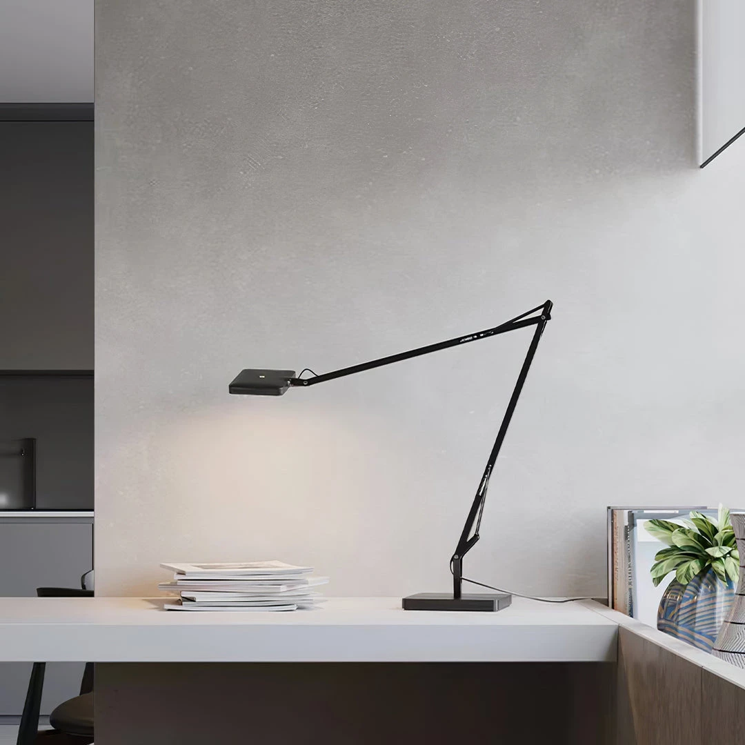 Vakkerlight Table Lamps Kelvin Edge Table Lamp