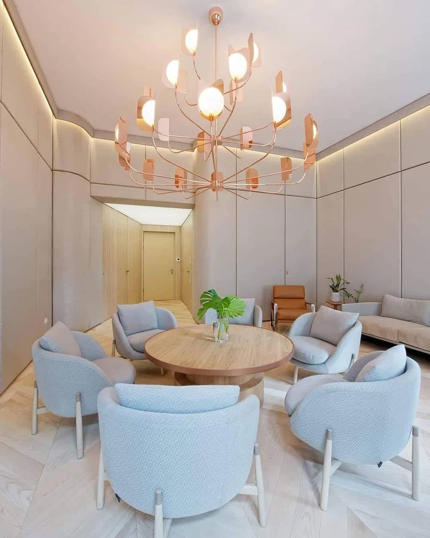 Vakkerlight Chandeliers LEAF Chandelier