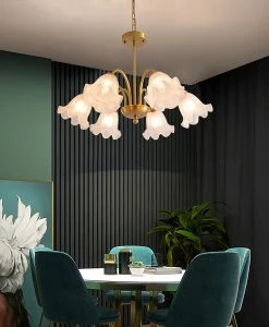 Vakkerlight Lily Chandelier
