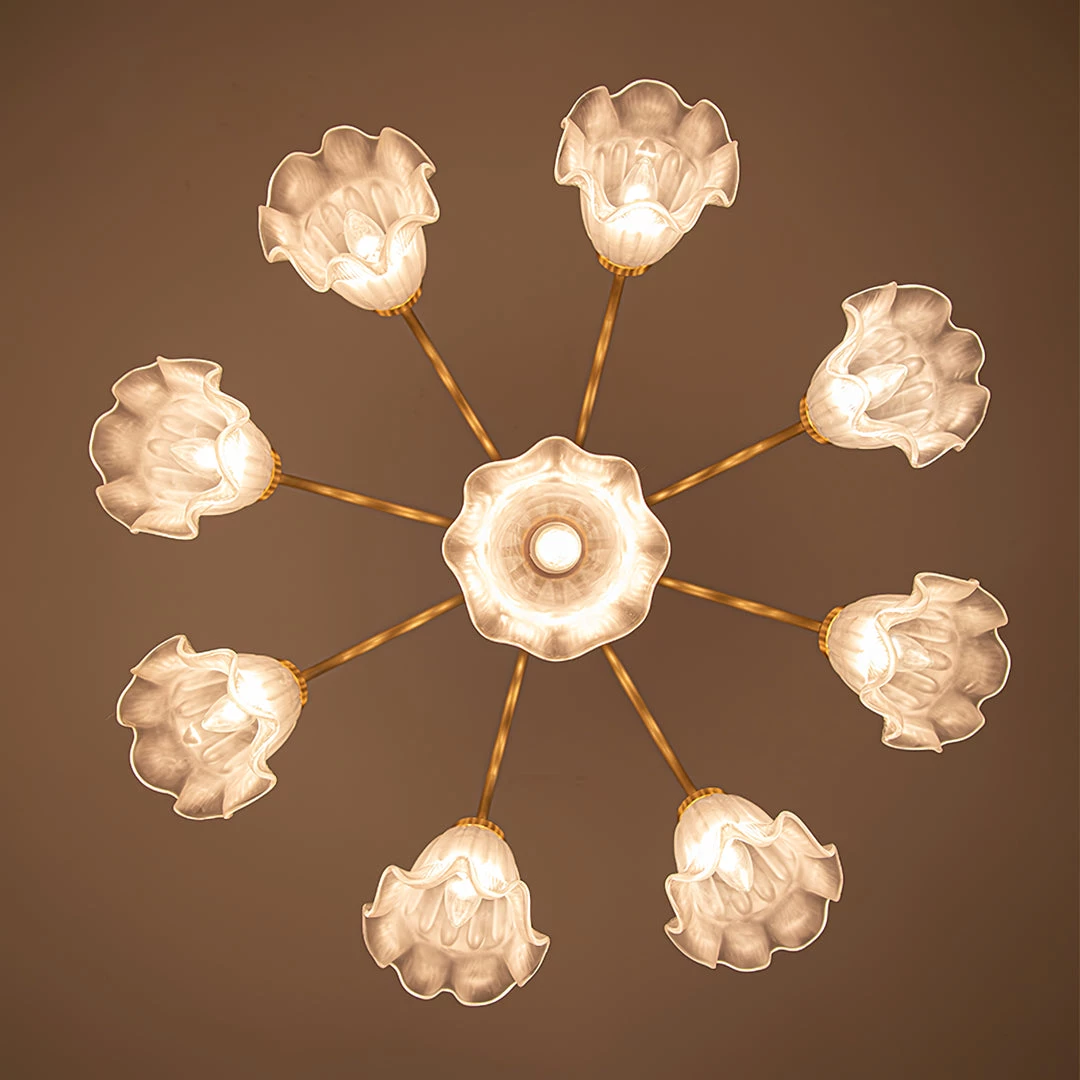 Vakkerlight Lily Chandelier