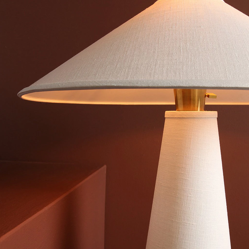 Vakkerlight Linden Table Lamp