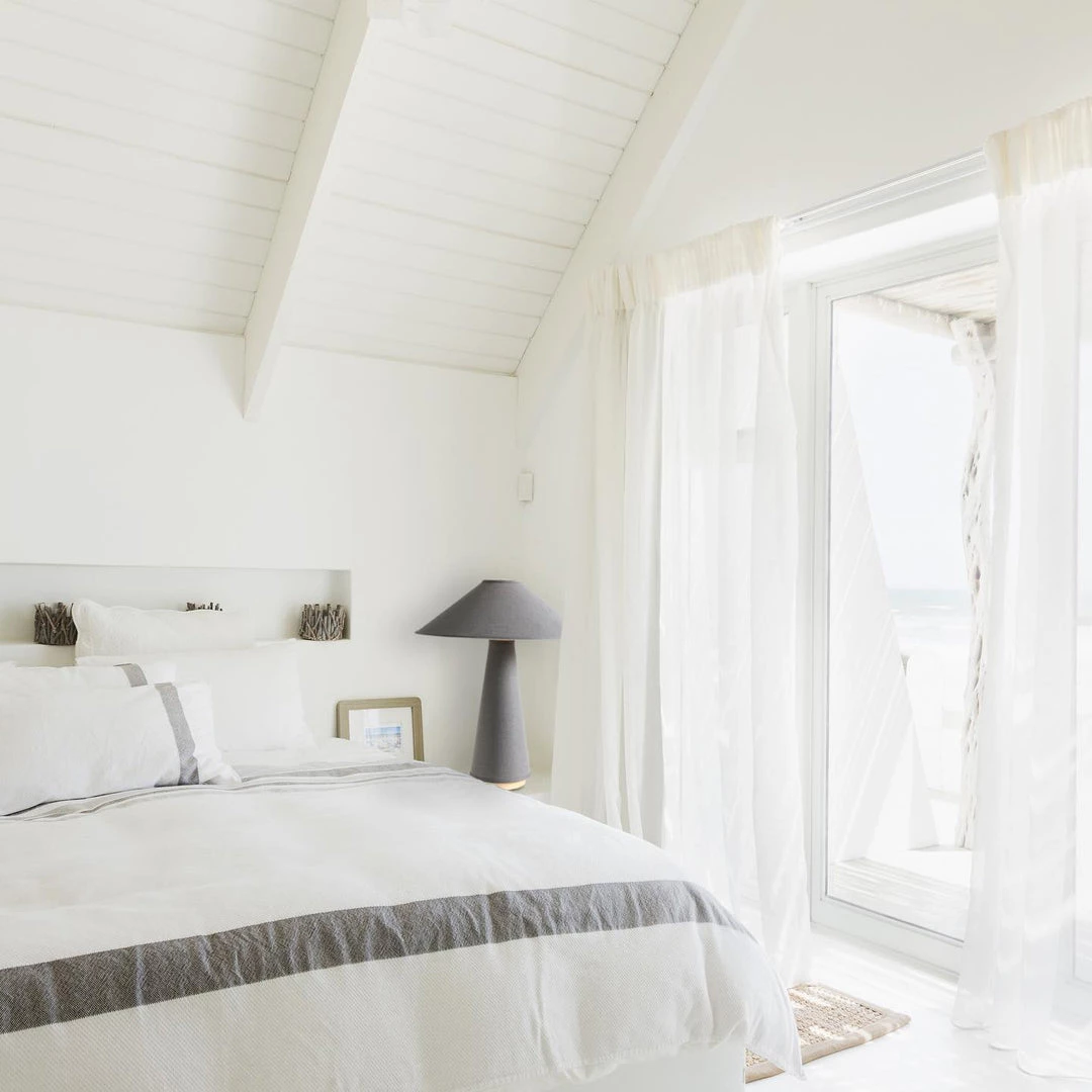 Vakkerlight Linden Table Lamp