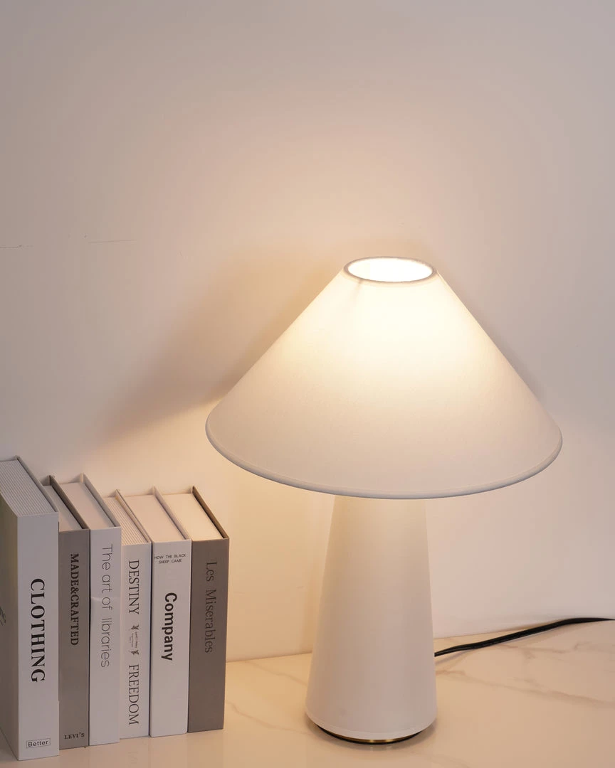 Vakkerlight Linden Table Lamp