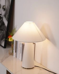 Vakkerlight Linden Table Lamp
