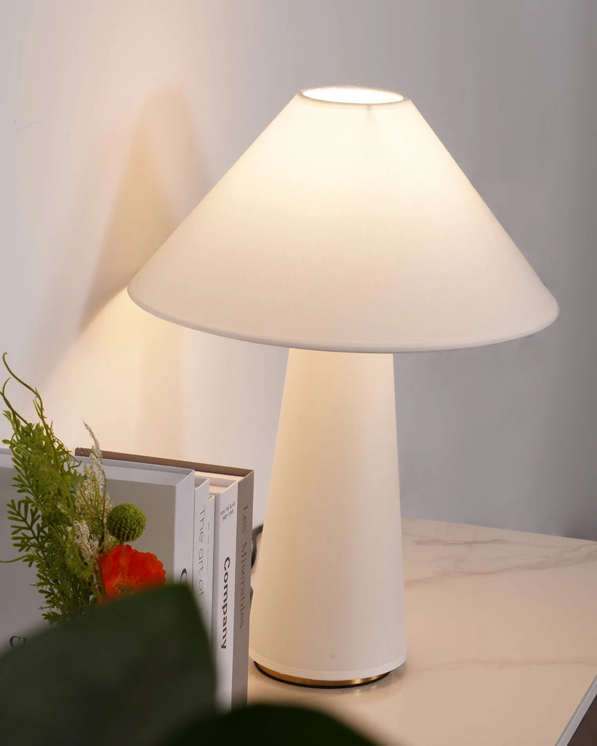 Vakkerlight Linden Table Lamp