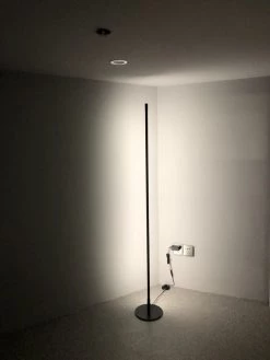 Vakkerlight Linear LED Floor Lamp