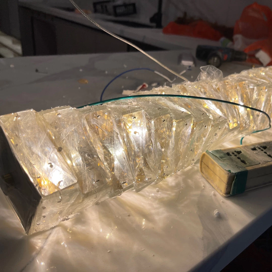 Vakkerlight Long Crystal Pendant Lamp