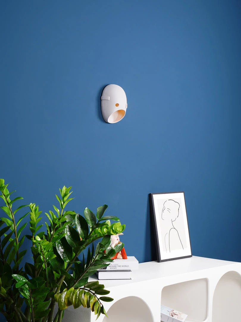 Vakkerlight Mask Wall Light