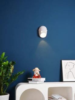 Vakkerlight Mask Wall Light