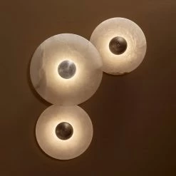 Vakkerlight Median Sconce