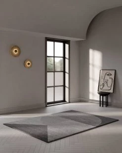 Vakkerlight Median Sconce