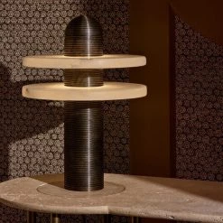 Vakkerlight Median Table Lamp